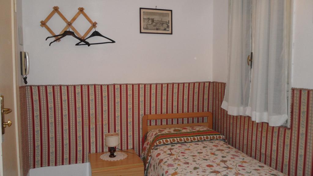Hotel Locanda Ca' Foscari Venedig Zimmer foto